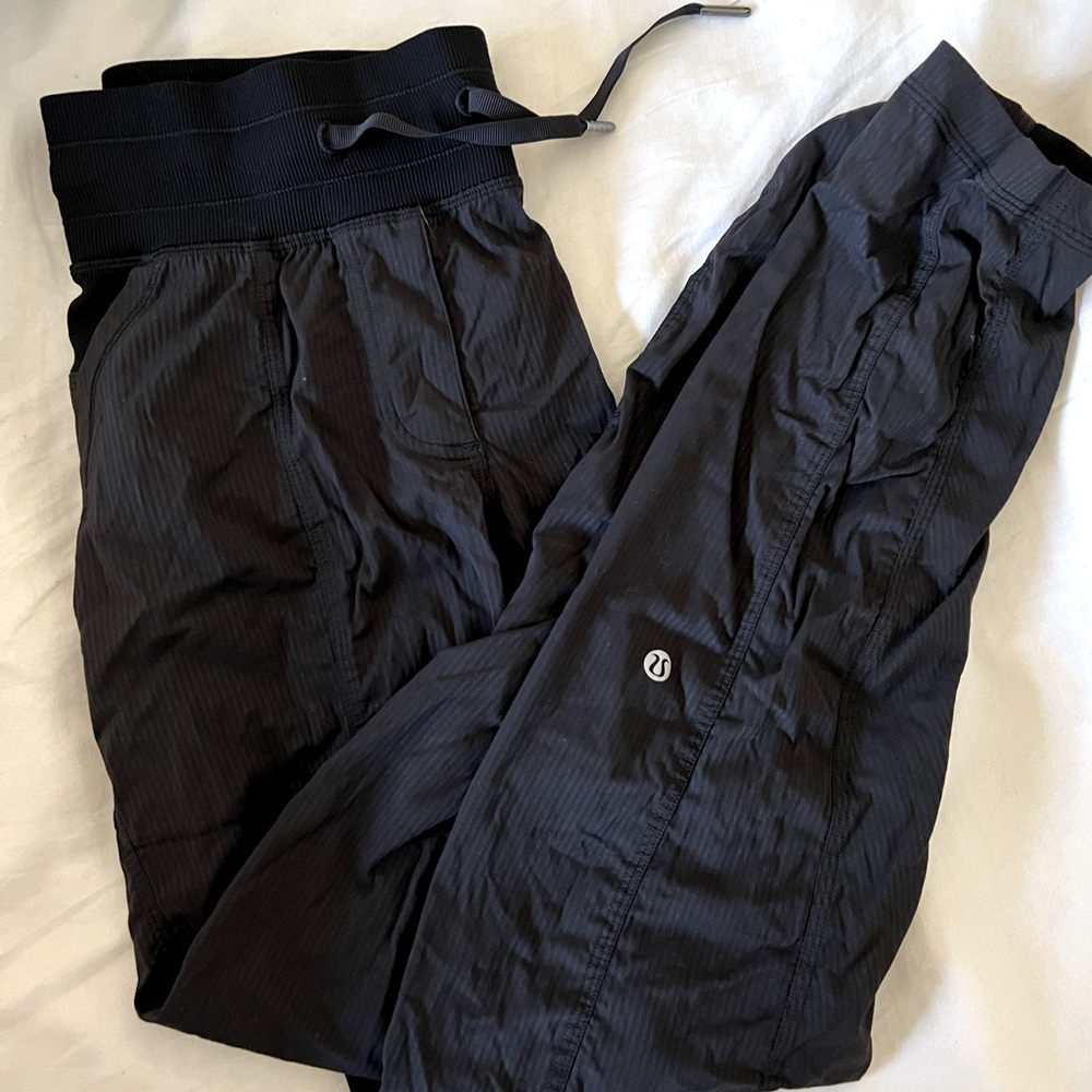 Lululemon dance studio joggers